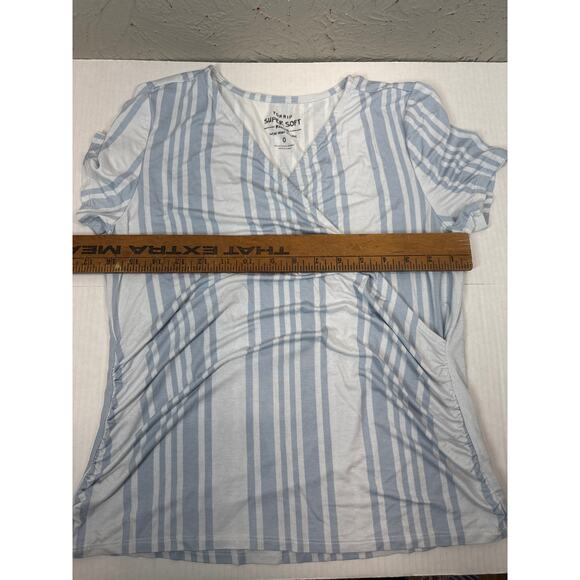 Torrid Super Soft Surplice Wrap Top Womens Blue Stripe Ruched Stretch Sz 0 L/12 - Picture 4 of 4